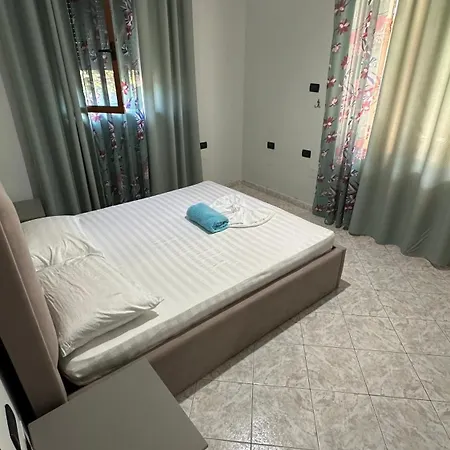 Privat 1-2 Lejlighed